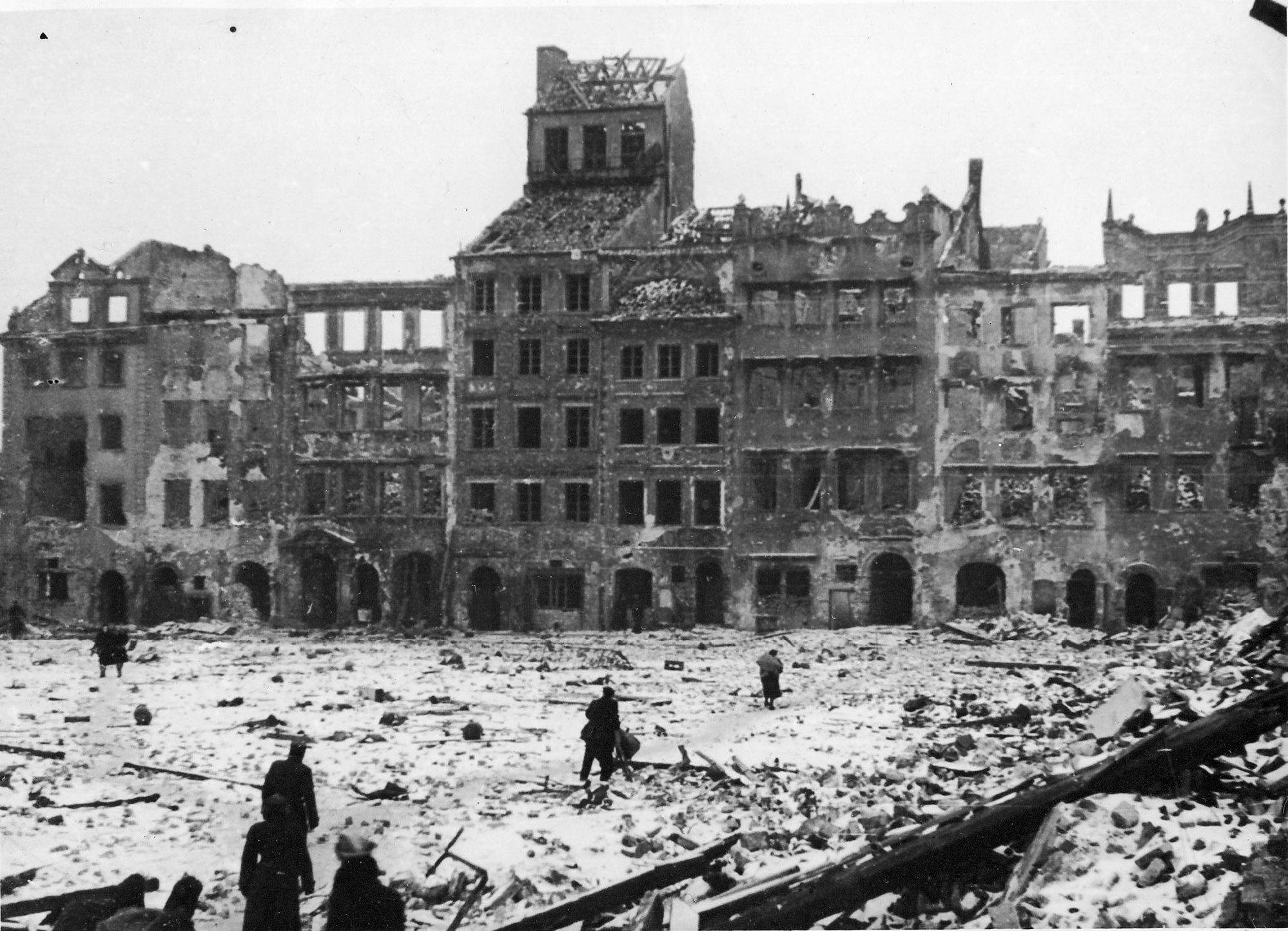 IL FINANZIAMENTO OCCULTO DELLA SECONDA GUERRA MONDIALE
